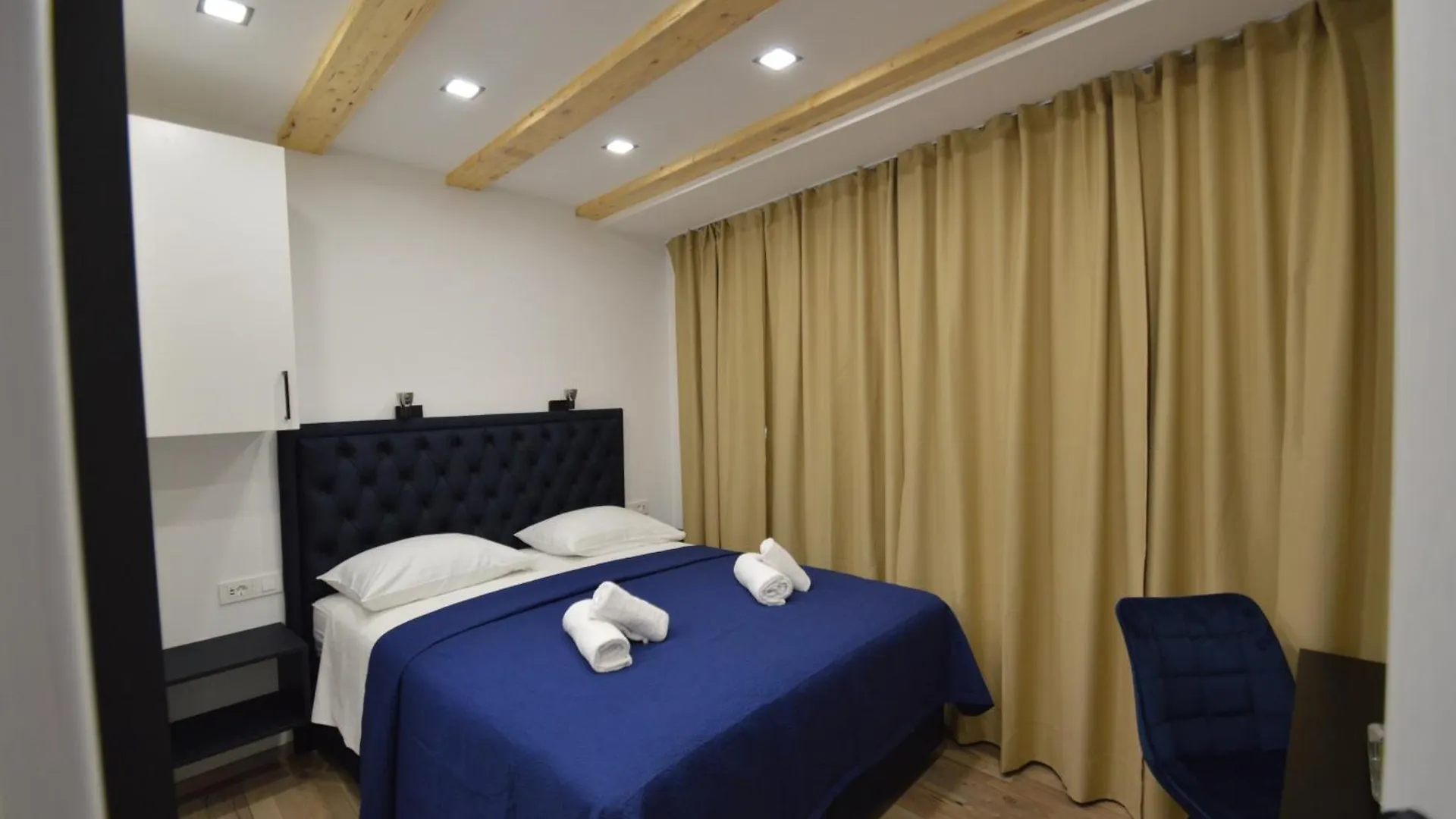 K Rooms Old Town Self Check In Zadar Apartament